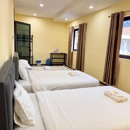 Yula Hotel Thatluang ビエンチャン エクステリア 写真